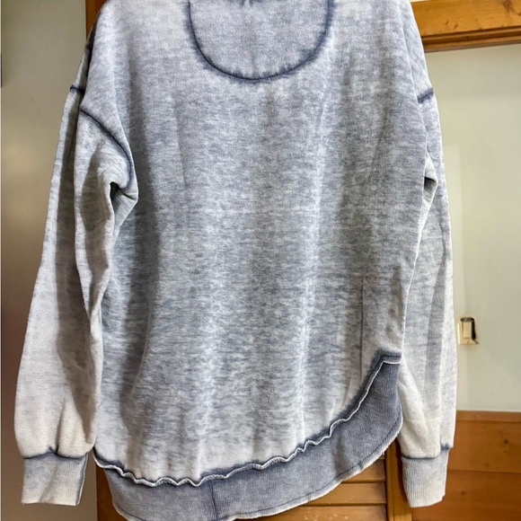 Ole miss sweatshirt - Picture 2 of 2